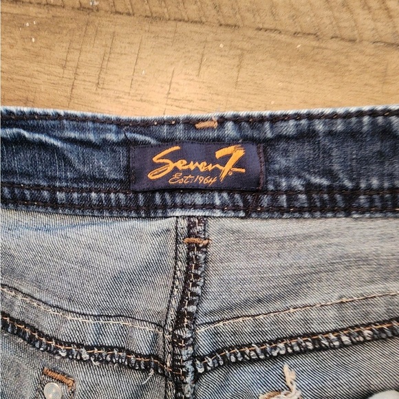 Seven7 Jean Shorts Women's Size 10 Blue Denim - Picture 4 of 6